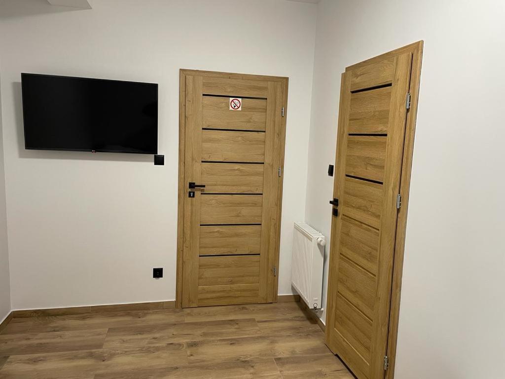 Irys 1 Apartment Tychy Bagian luar foto