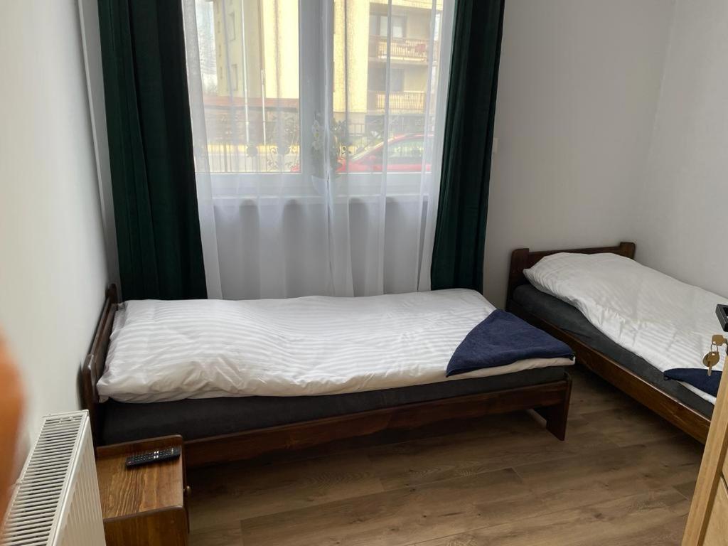 Irys 1 Apartment Tychy Bagian luar foto