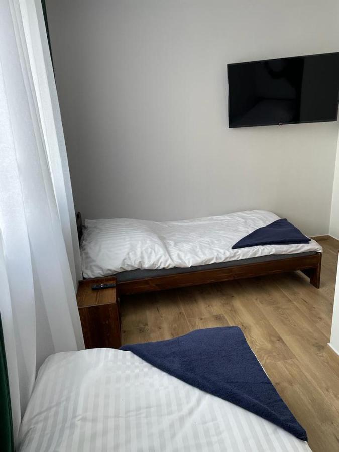 Irys 1 Apartment Tychy Bagian luar foto